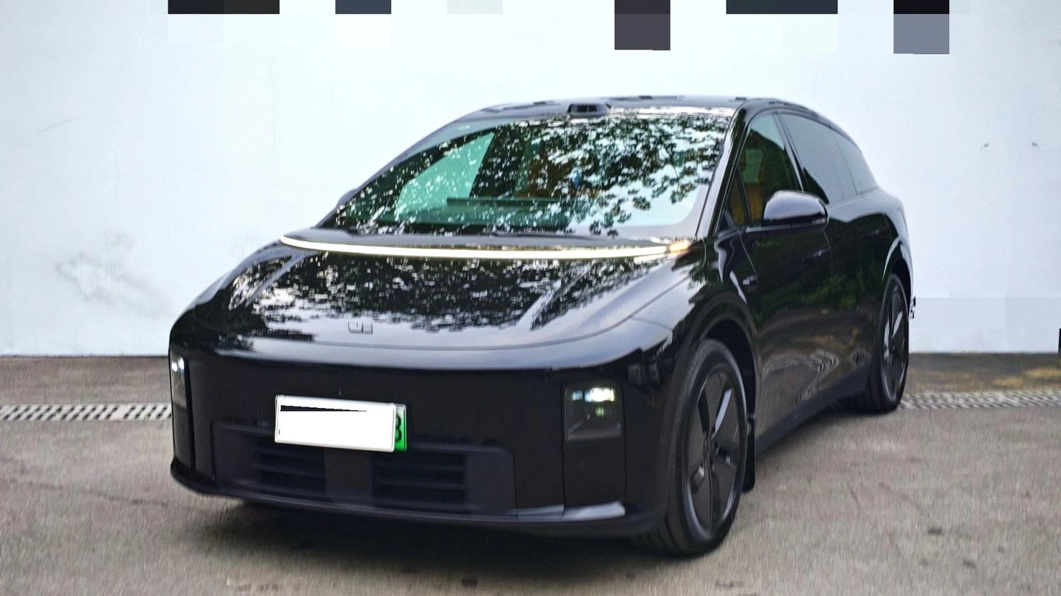 2025 Li Auto i6