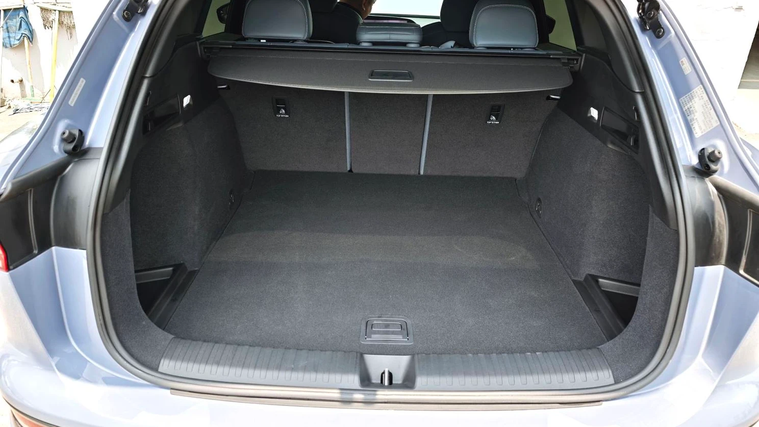 Audi Q6L e-tron photo 6