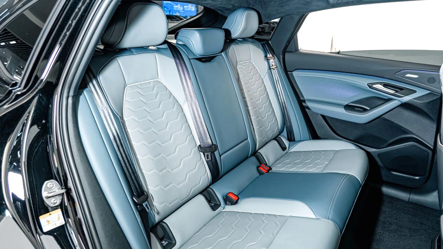Audi Q6L Sportback e-tron photo 10