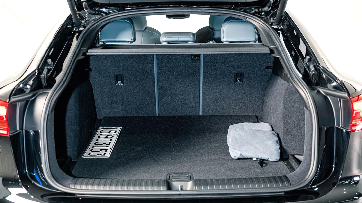 Audi Q6L Sportback e-tron photo 11