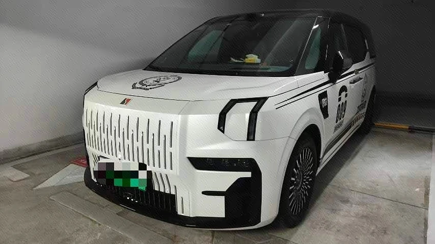 2024 ZEEKR 009 Seven-seat Aisle AWD (108 kWh)
