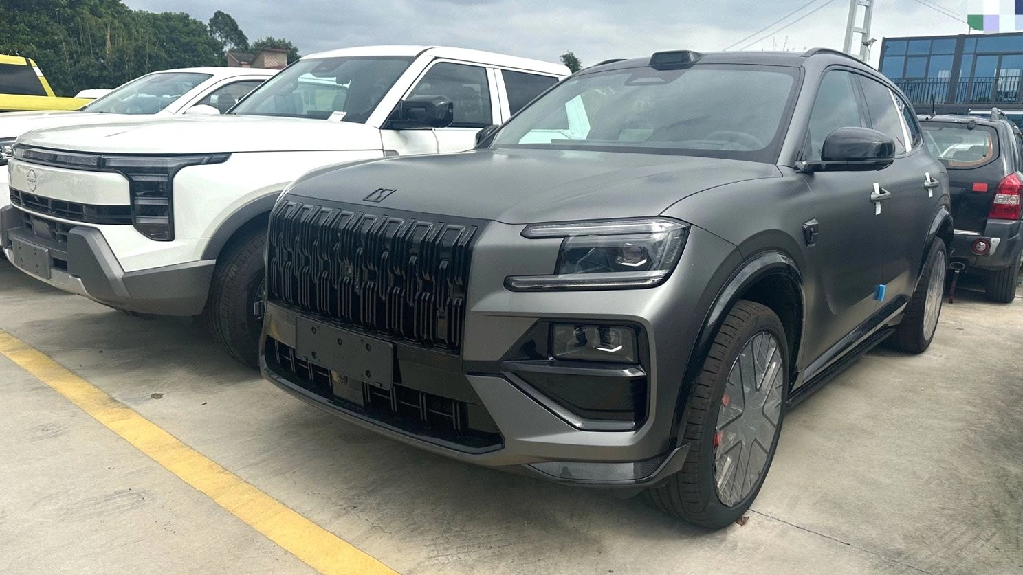 2026 ZEEKR 8X Yaoying (70 kWh)