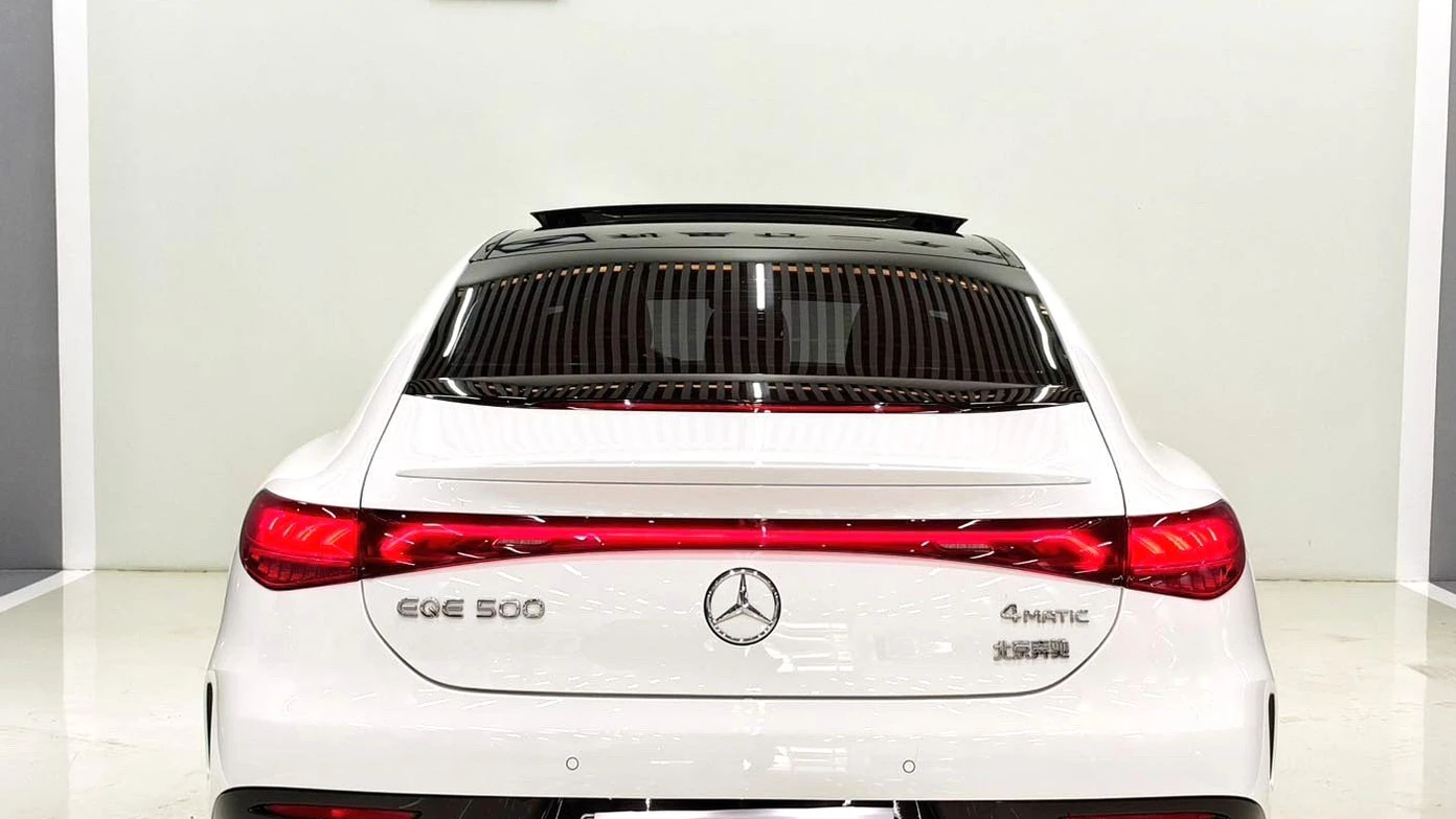 Mercedes-Benz EQE photo 3