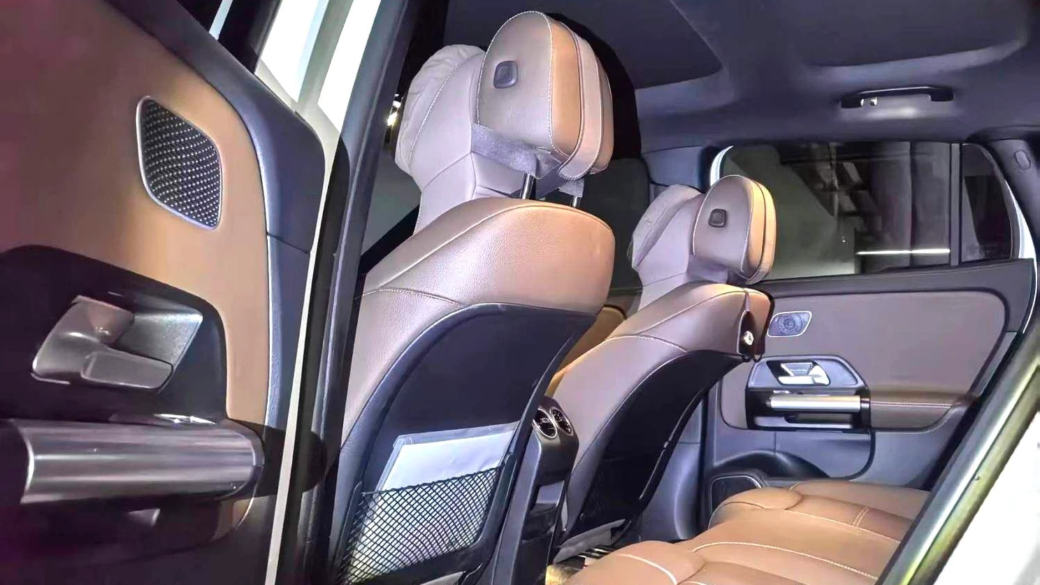 Mercedes-Benz EQA photo 3