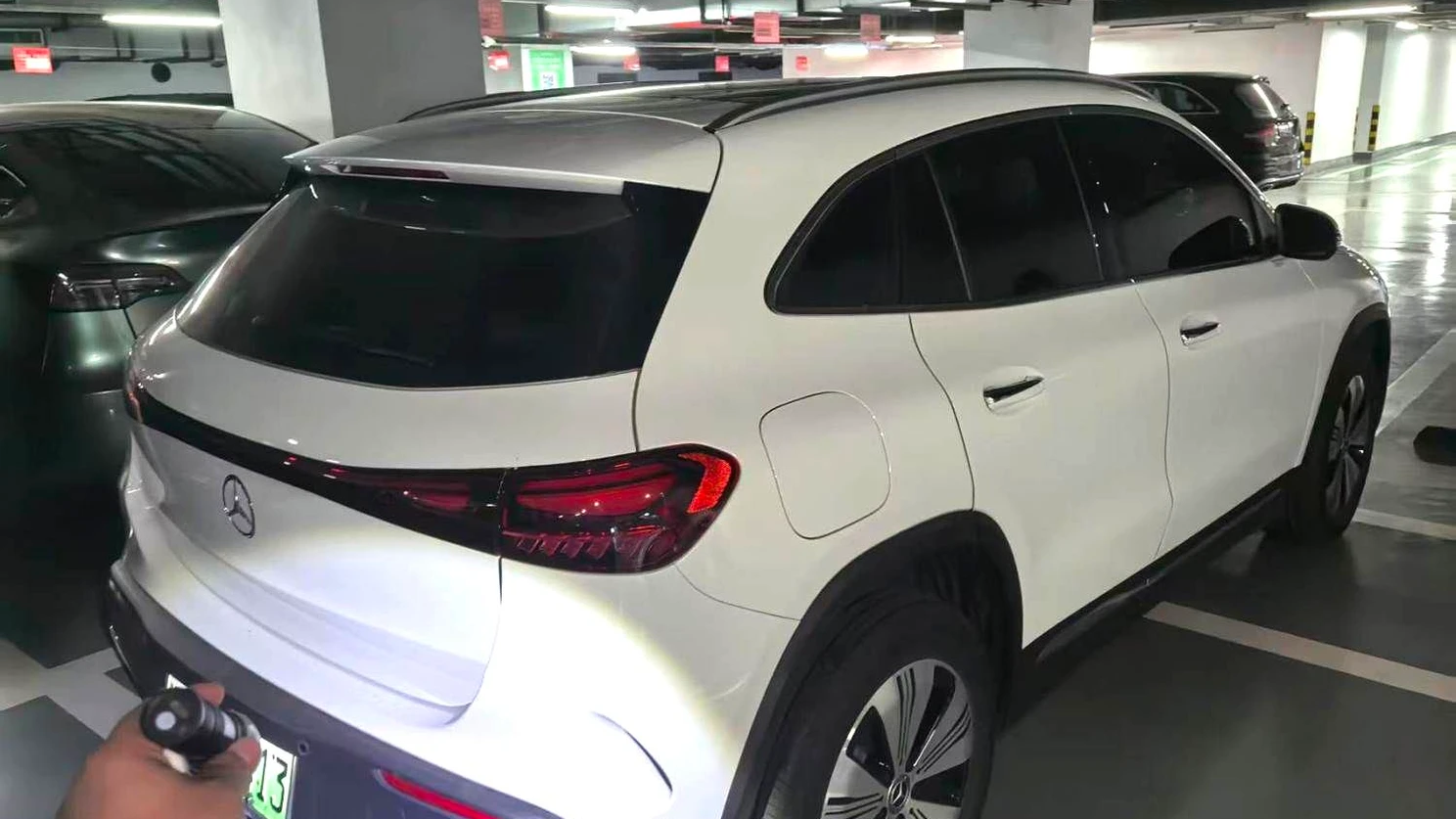 Mercedes-Benz EQA photo 4