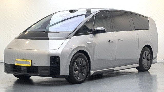 2025 Li Auto MEGA