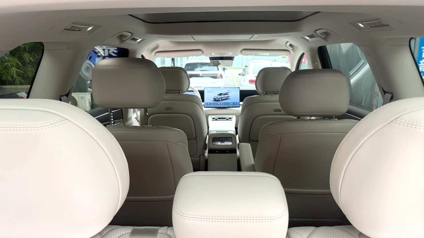 BYD Datang EV photo 2